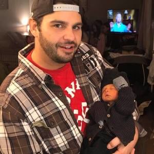 Meet your Posher, Derek